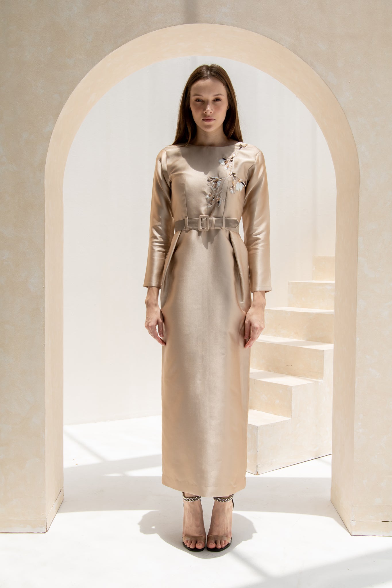 LOOK 01