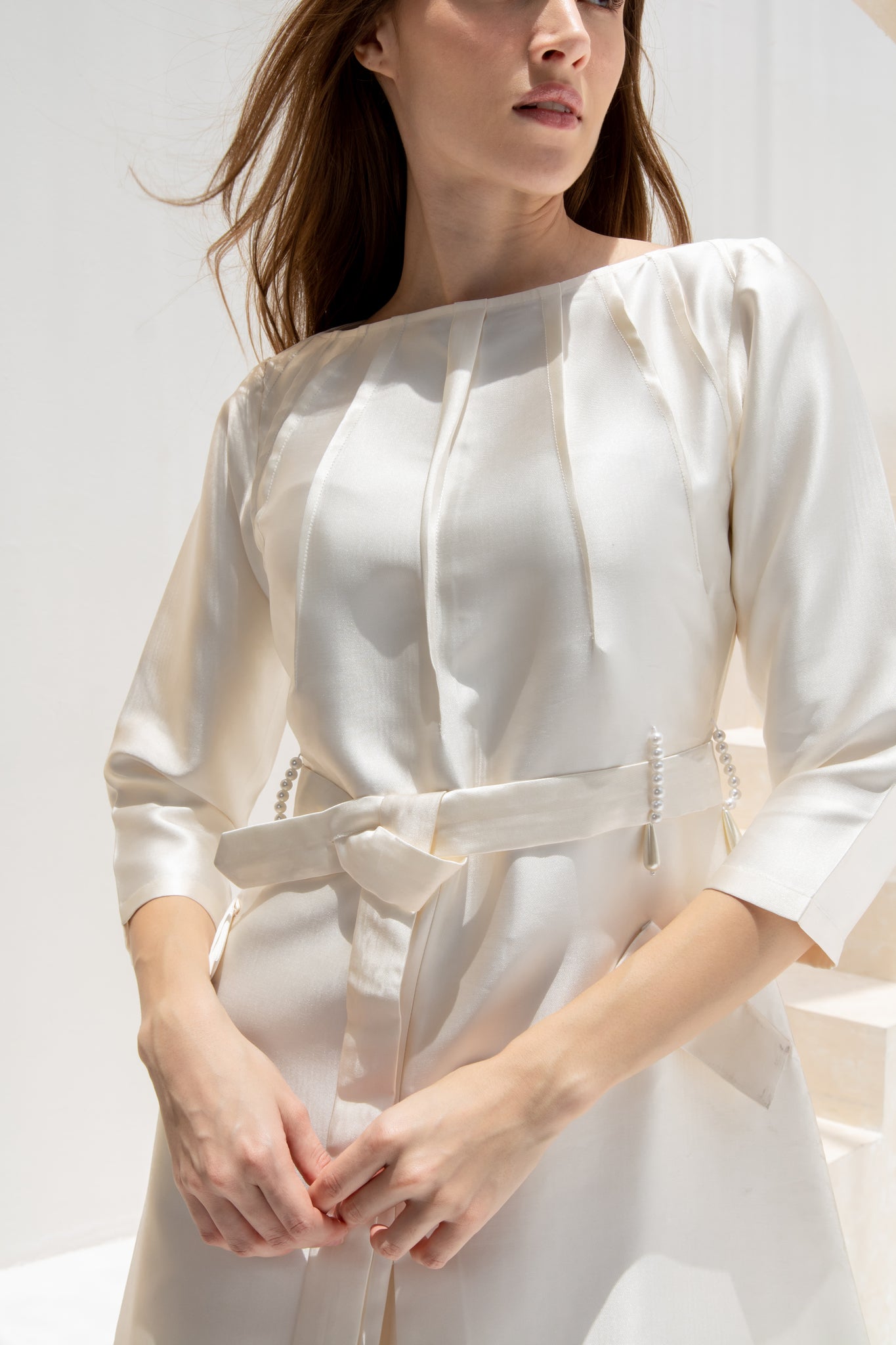 LOOK 02